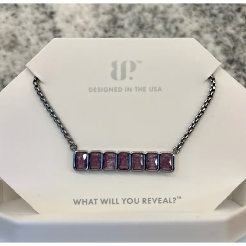Lavender on Hema Necklace